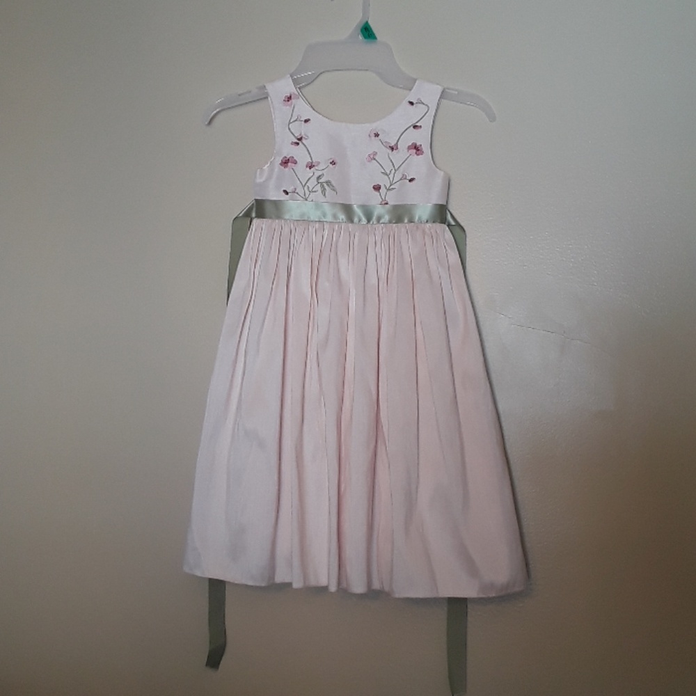 Child's dress